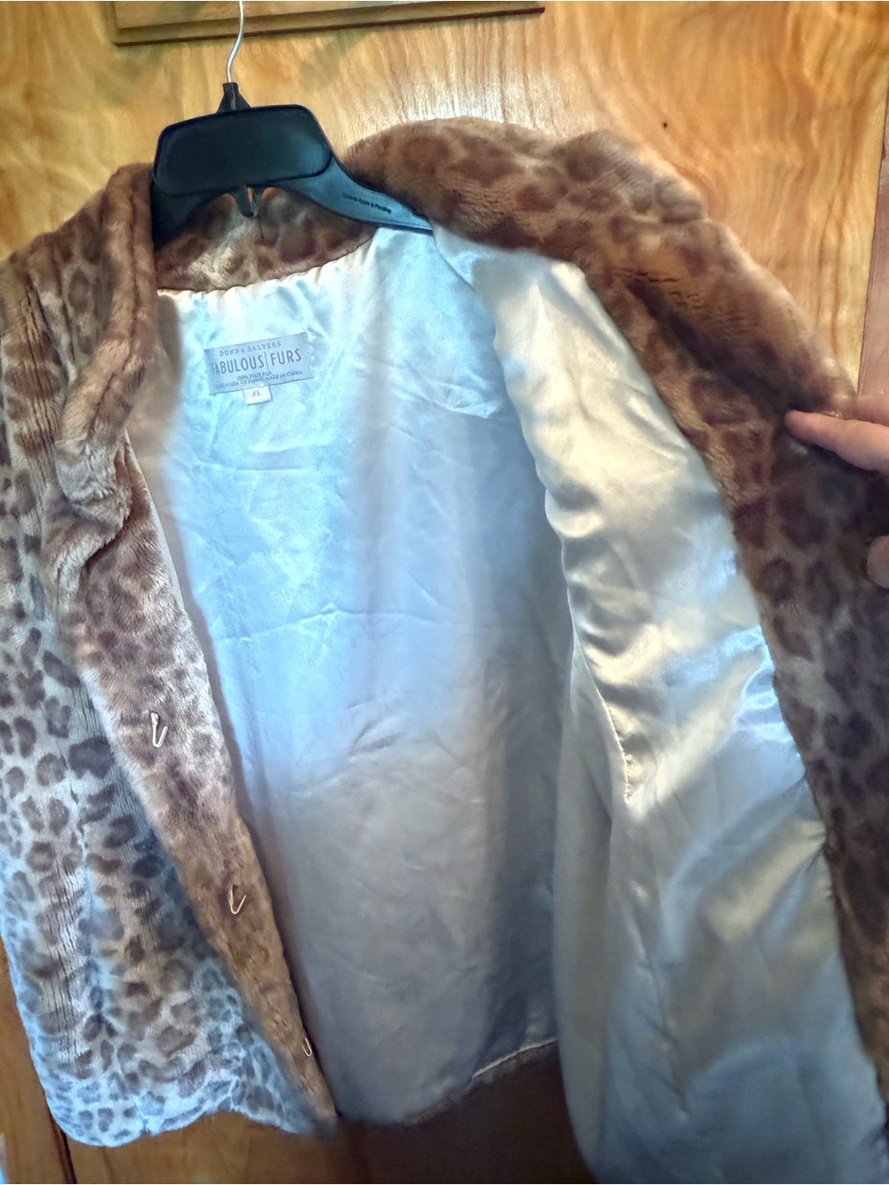 Donna Sawyers Fabulous Furs Women's Brown Leopard Faux Fur Vest size XL gorgeous - Picture 5 of 9